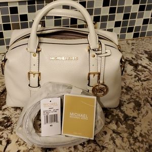 NWT MICHAEL KORS GINGER SMALL WHITE HANDBAG